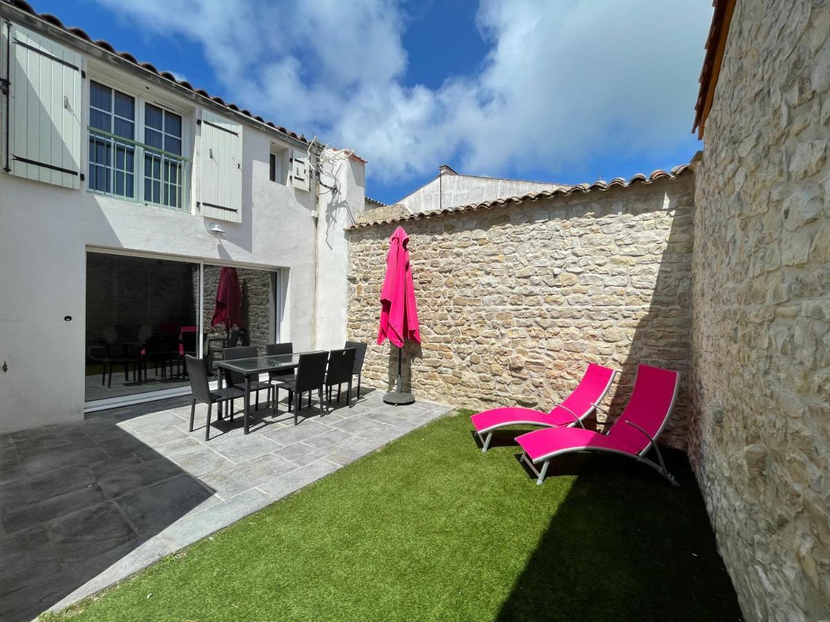 Villa La rose trémière à Rivedoux-Plage Extérieur photo